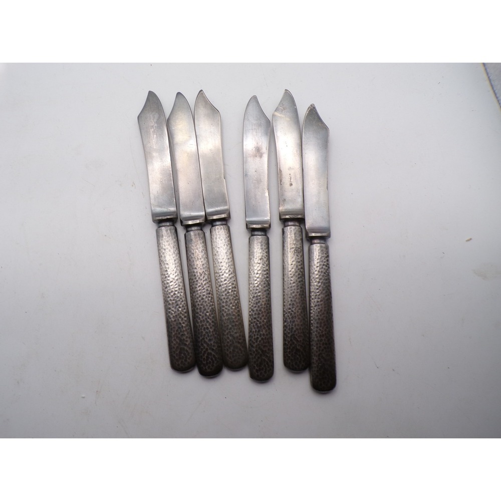 Set of 6‎ Vintage Hammered Silver Tone Butter Spread Knives S E B